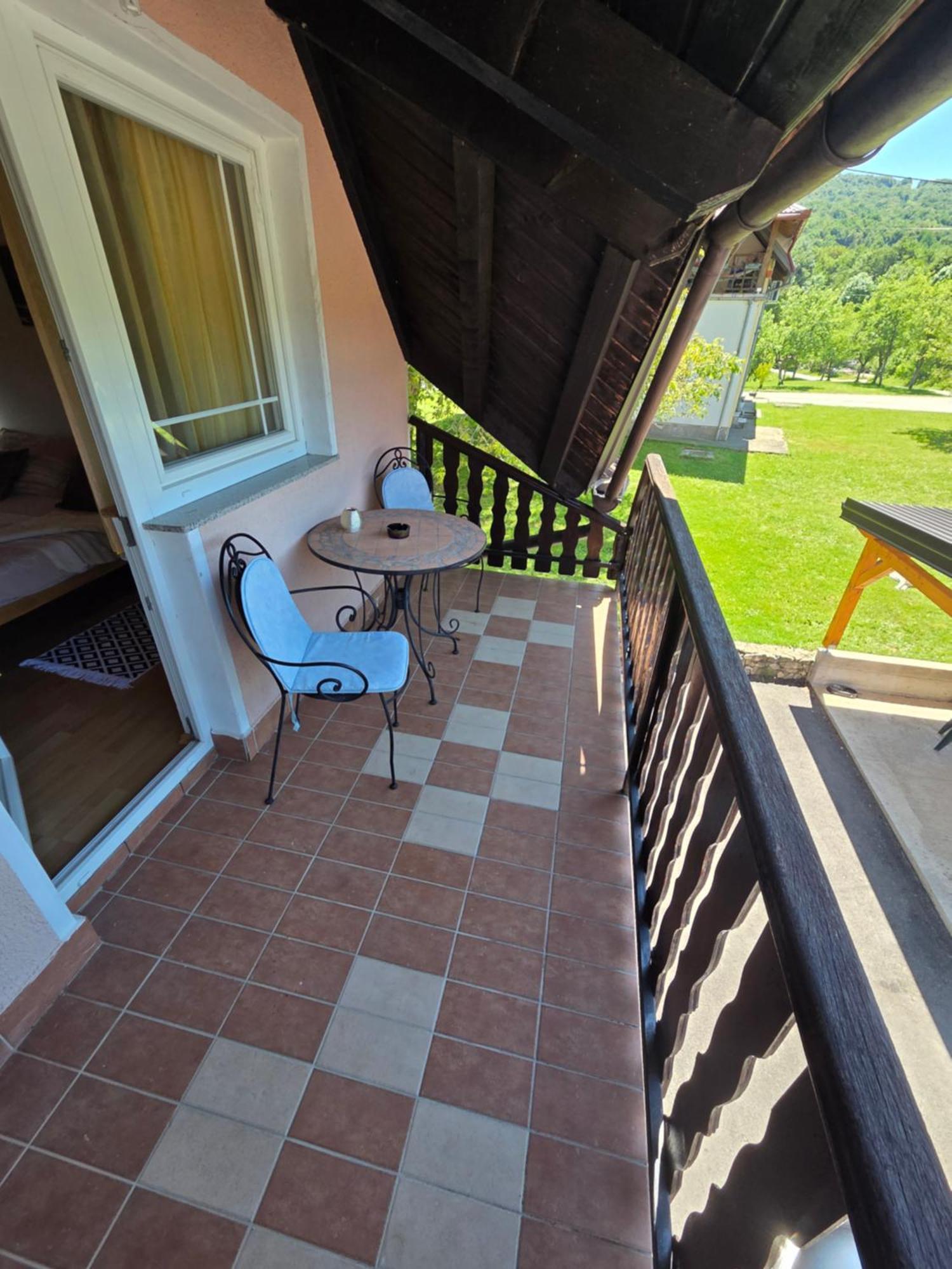 Apartman&Sobe Orhideja Smoljanac Bagian luar foto