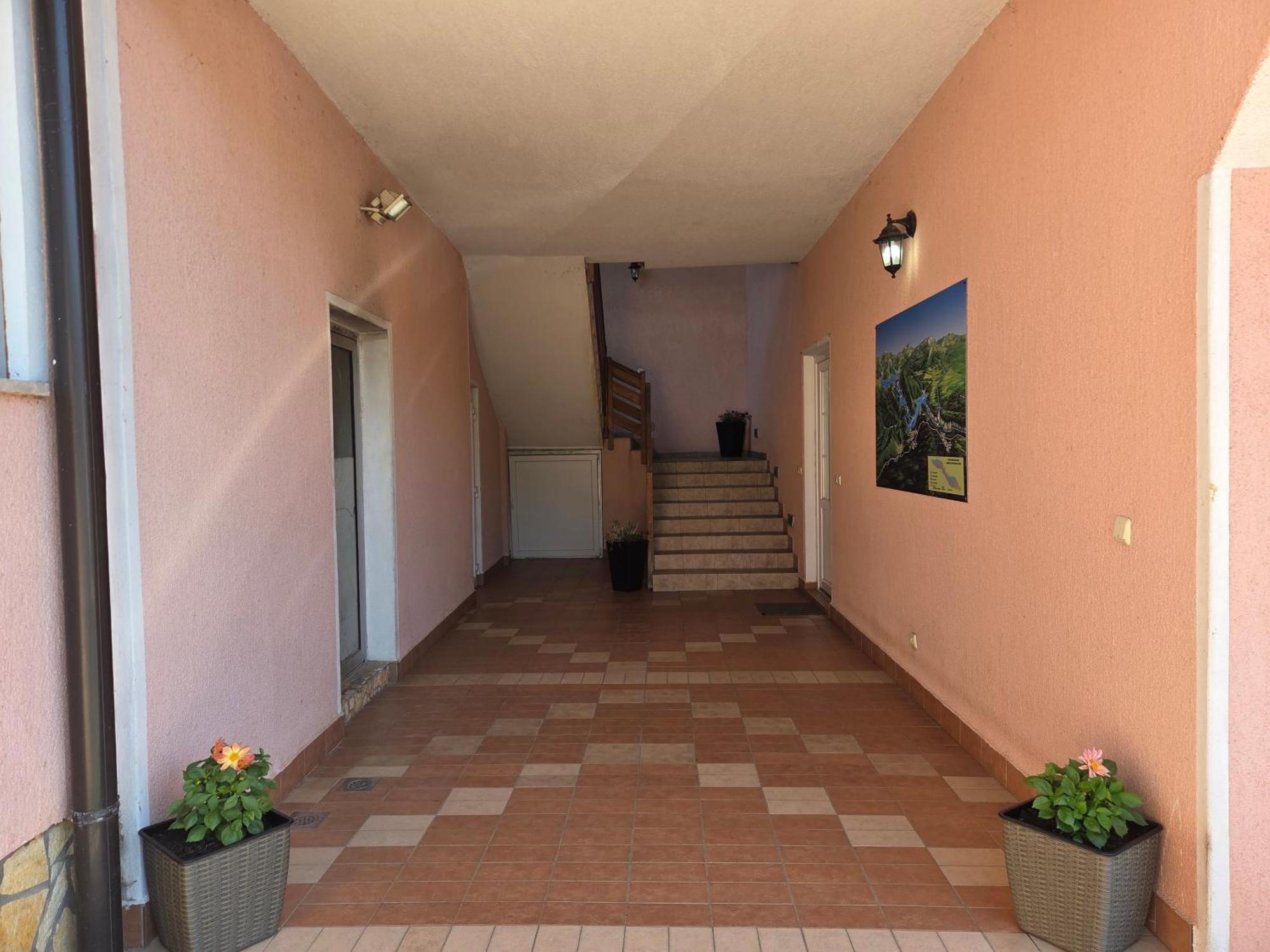 Apartman&Sobe Orhideja Smoljanac Bagian luar foto