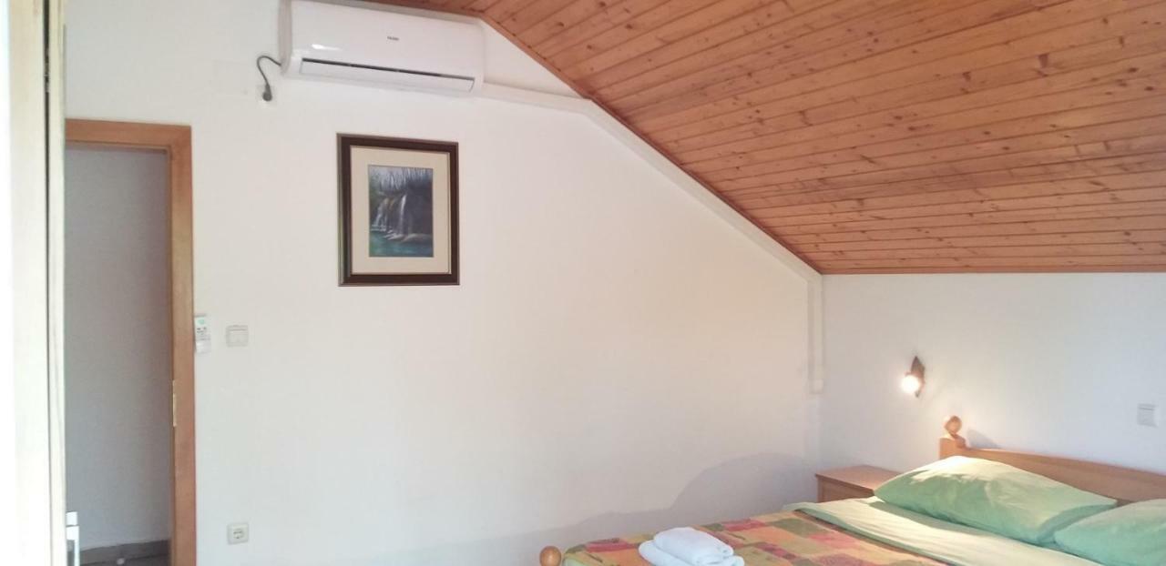Apartman&Sobe Orhideja Smoljanac Bagian luar foto