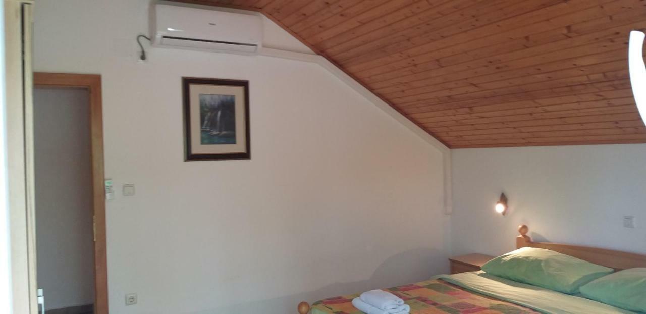 Apartman&Sobe Orhideja Smoljanac Bagian luar foto