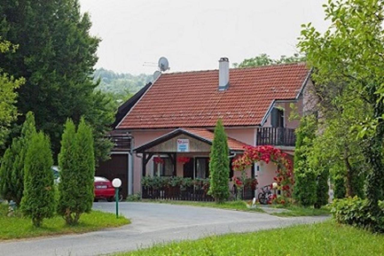 Apartman&Sobe Orhideja Smoljanac Bagian luar foto